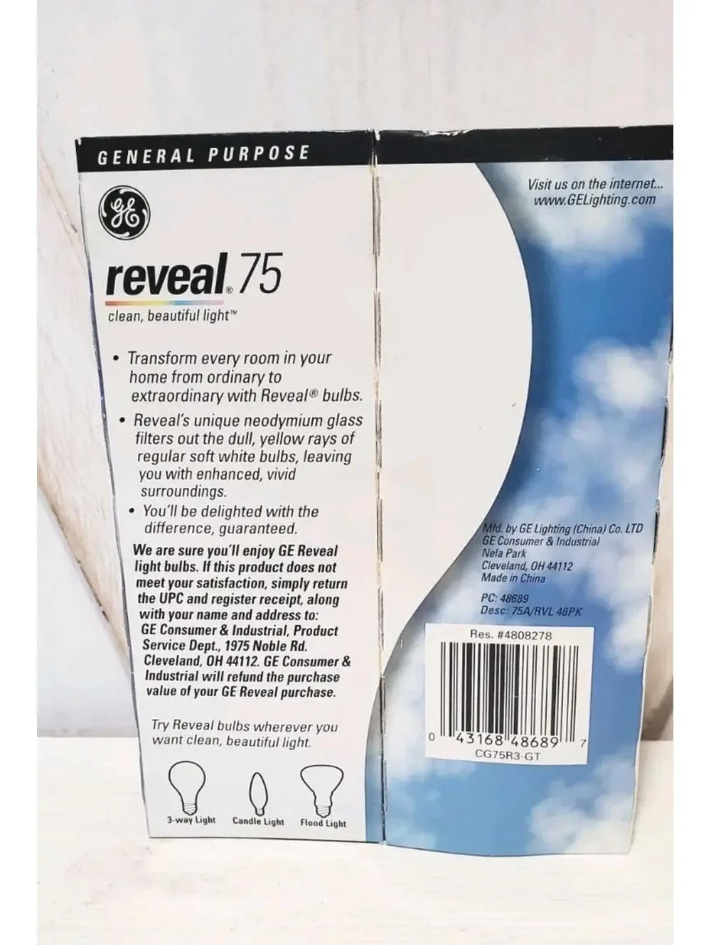GE Reveal 75W Replacement LED Light Bulbs Clean Beautiful Light 4-Pack A19 HTF
